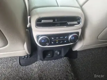 2023 Genesis GV80 с пробегом 42 075 км