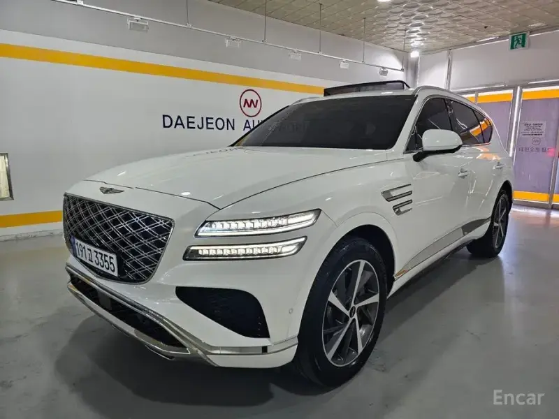 2023 Genesis GV80 с пробегом 47 842 км
