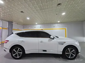 2023 Genesis GV80 с пробегом 47 842 км
