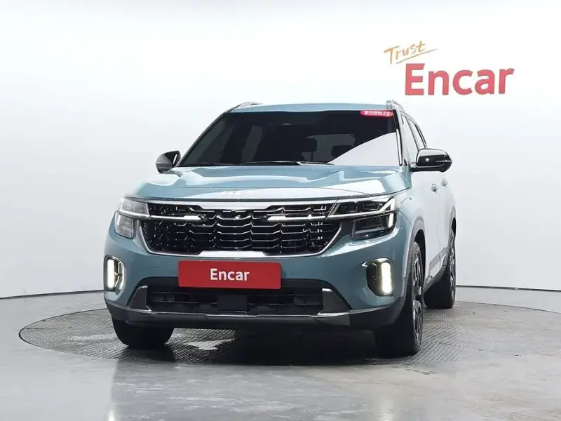 2023 Kia Seltos с пробегом 9 237 км