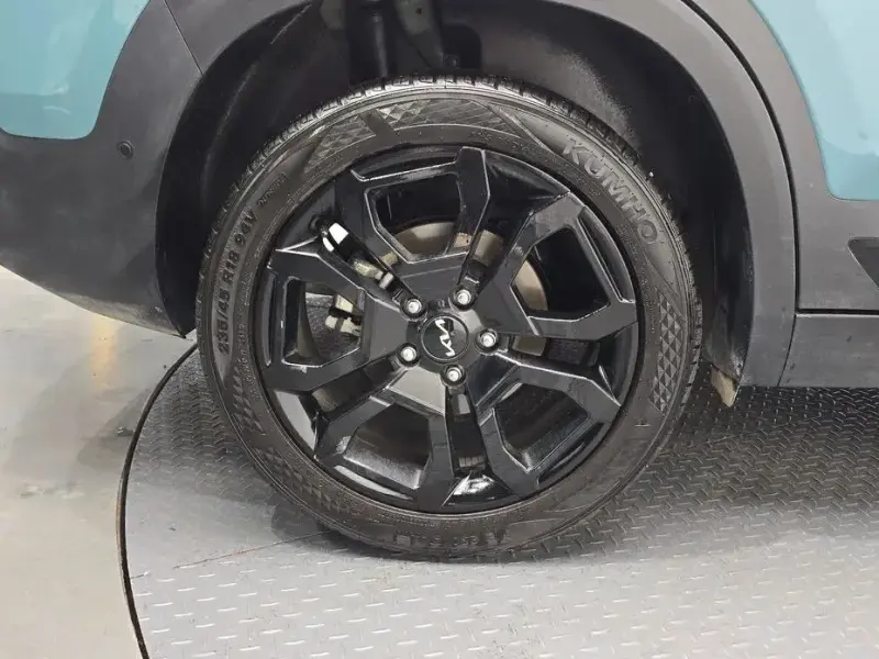 2023 Kia Seltos с пробегом 9 237 км