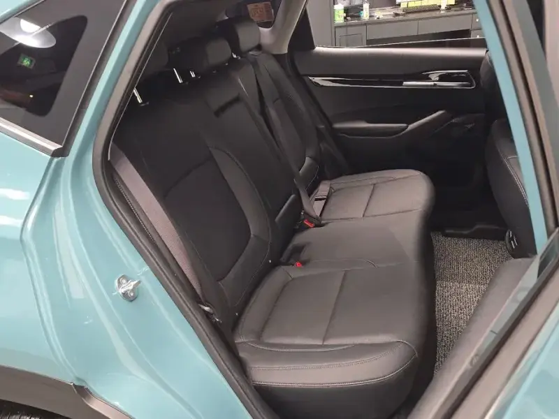 2023 Kia Seltos с пробегом 9 237 км
