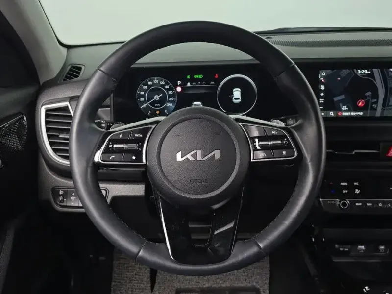 2023 Kia Seltos с пробегом 9 237 км