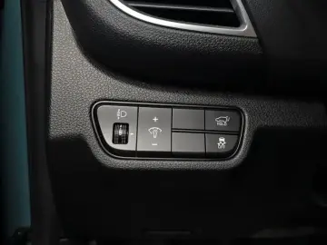 2023 Kia Seltos с пробегом 9 237 км