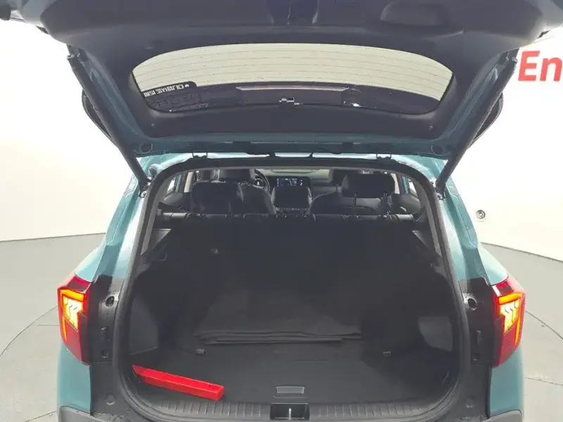 2023 Kia Seltos с пробегом 9 237 км