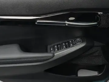 2023 Kia Seltos с пробегом 9 237 км