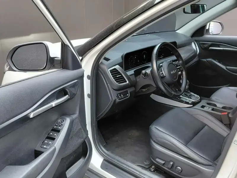 2023 Kia Seltos с пробегом 79 348 км