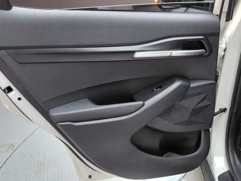2023 Kia Seltos с пробегом 79 348 км