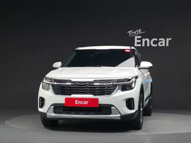 2024 Kia Seltos с пробегом 33 358 км