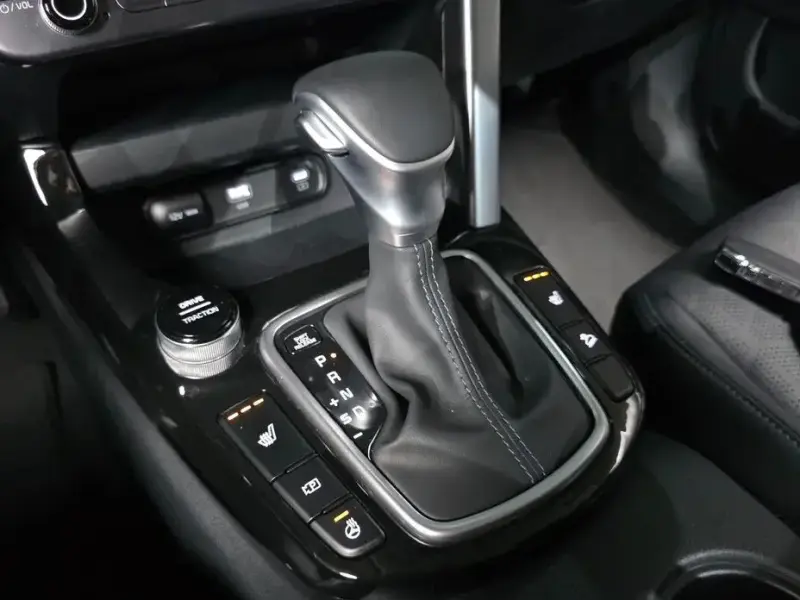 2024 Kia Seltos с пробегом 33 358 км