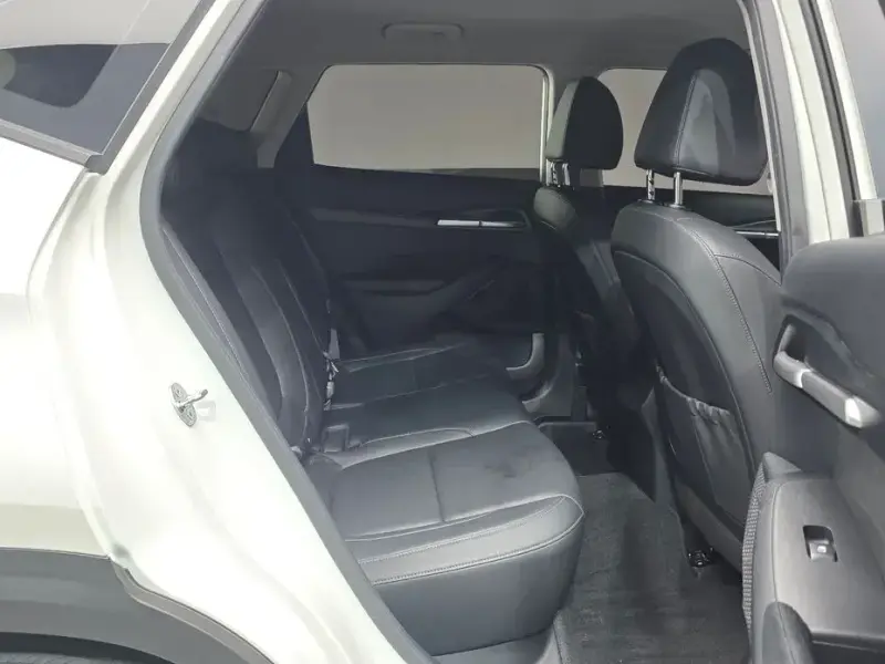 2024 Kia Seltos с пробегом 33 358 км