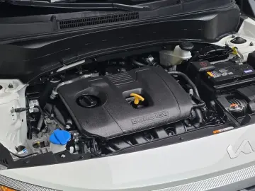 2024 Kia Seltos с пробегом 33 358 км