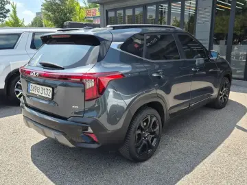 2023 Kia Seltos с пробегом 79 750 км