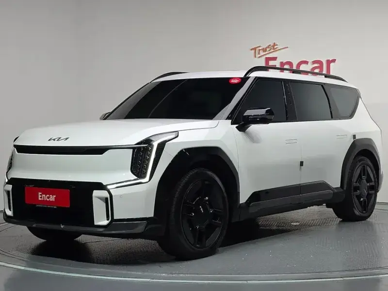 2024 Kia EV9 с пробегом 55 230 км