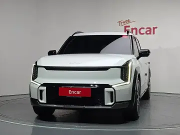 2024 Kia EV9 с пробегом 55 230 км