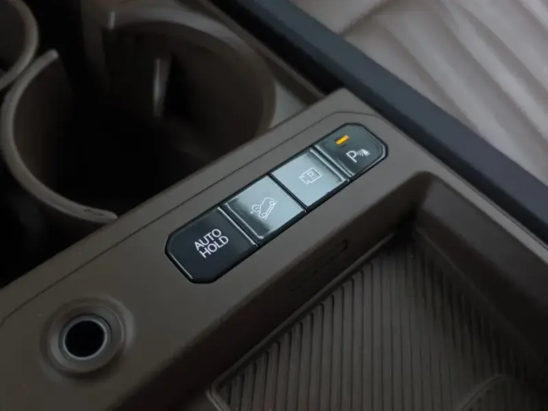 2024 Kia EV9 с пробегом 55 230 км