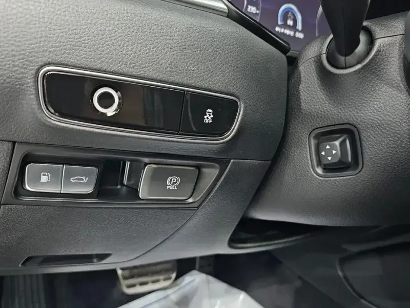 2023 Kia K9 с пробегом 73 395 км