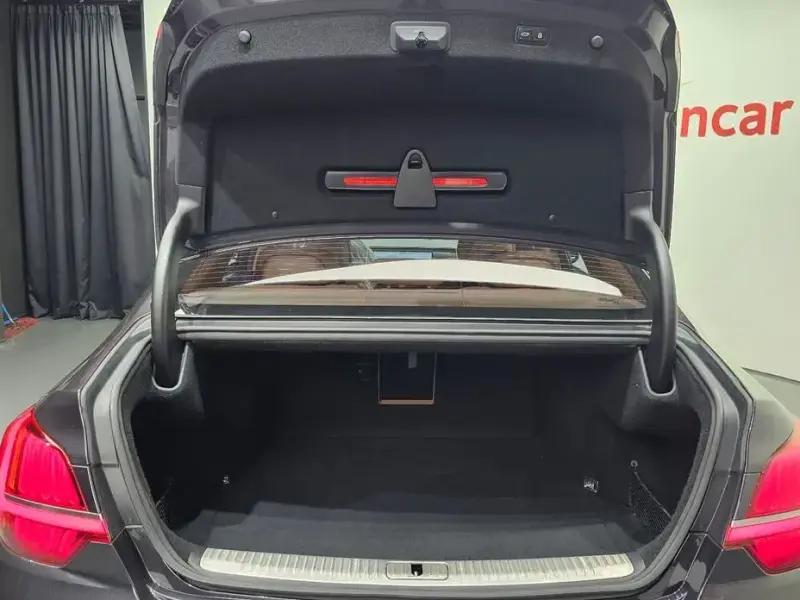 2021 Kia K9 с пробегом 94 071 км