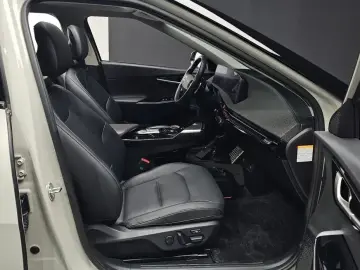 2023 Kia EV6 с пробегом 57 940 км