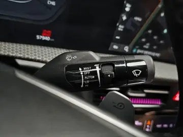 2023 Kia EV6 с пробегом 57 940 км