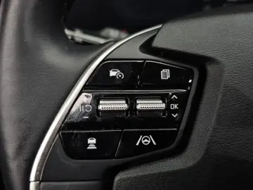 2023 Kia EV6 с пробегом 57 940 км