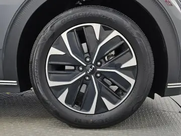 2024 Kia EV6 с пробегом 63 753 км