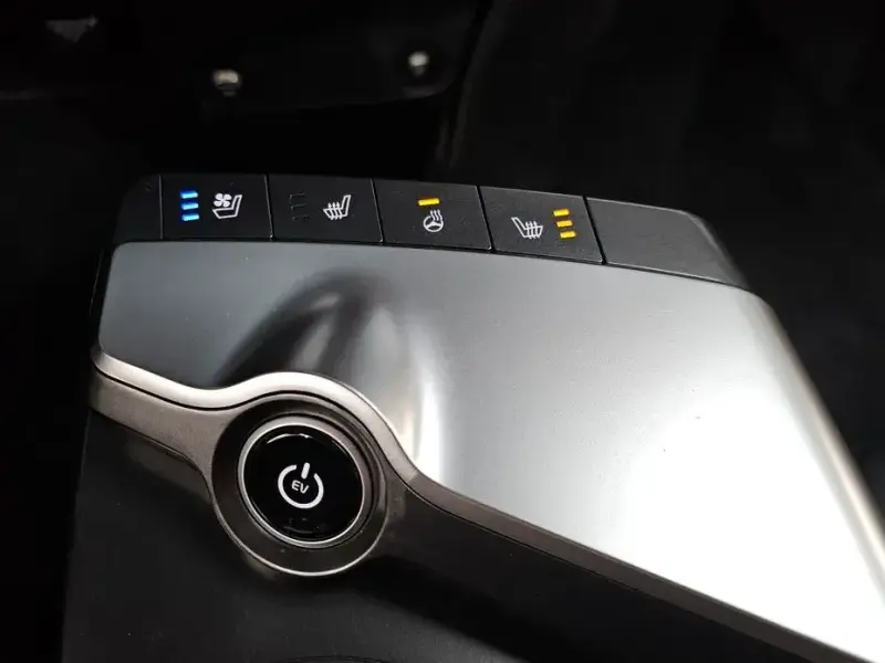 2024 Kia EV6 с пробегом 63 753 км