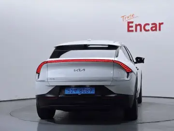 2022 Kia EV6 с пробегом 88 828 км
