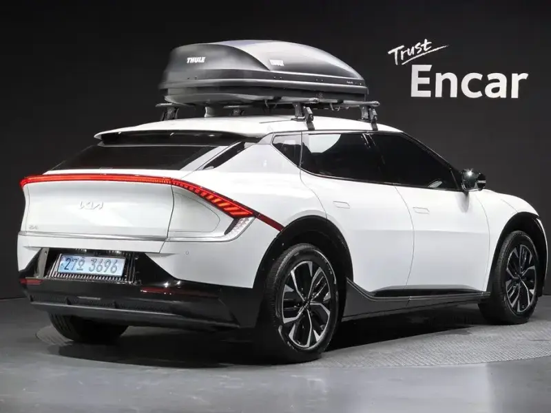 2023 Kia EV6 с пробегом 77 907 км