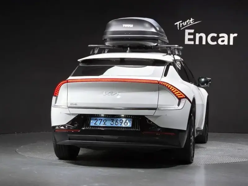 2023 Kia EV6 с пробегом 77 907 км