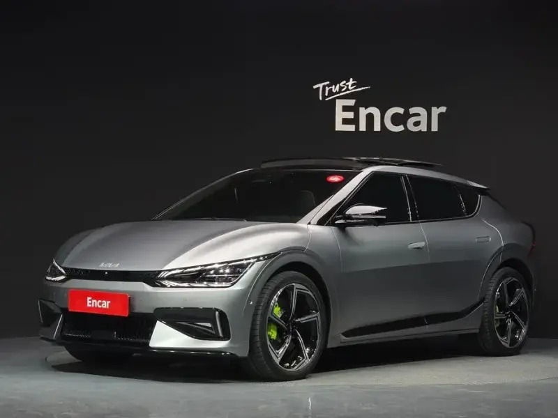2023 Kia EV6 с пробегом 75 133 км