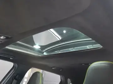 2023 Kia EV6 с пробегом 75 133 км