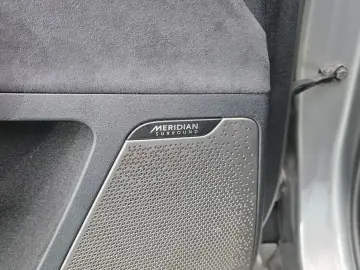 2023 Kia EV6 с пробегом 75 133 км
