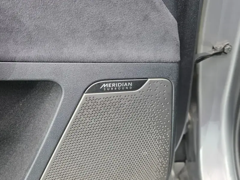 2023 Kia EV6 с пробегом 75 133 км