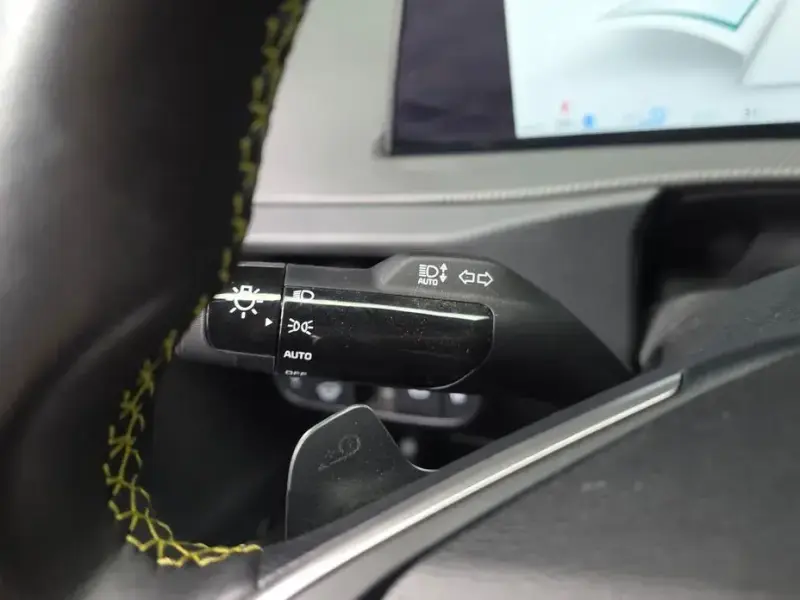 2023 Kia EV6 с пробегом 75 133 км