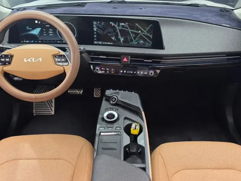 2024 Kia EV6 с пробегом 56 455 км