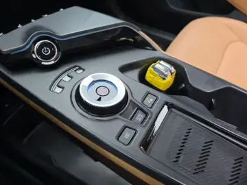 2024 Kia EV6 с пробегом 56 455 км