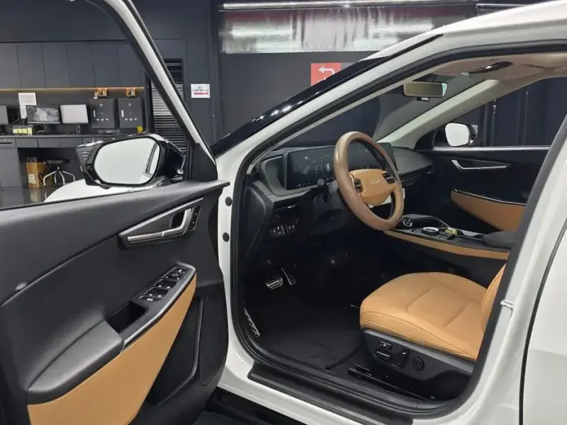 2024 Kia EV6 с пробегом 56 455 км