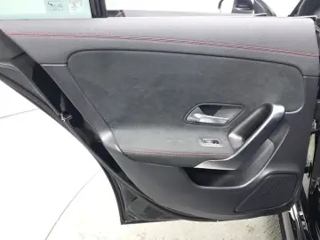 2020 Mercedes-Benz CLA с пробегом 27 721 км