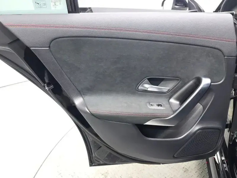 2020 Mercedes-Benz CLA с пробегом 27 721 км