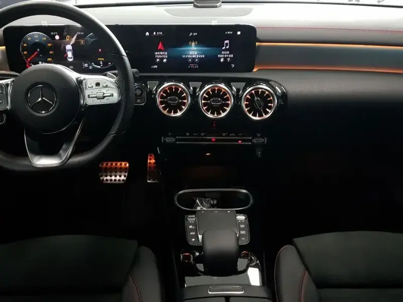 2022 Mercedes-Benz CLA с пробегом 18 959 км