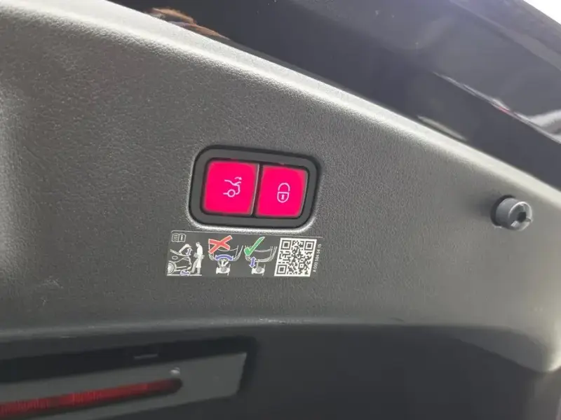 2025 Mercedes-Benz CLE с пробегом 9 998 км