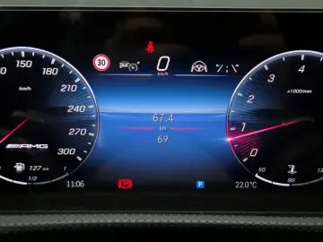 2025 Mercedes-Benz CLA с пробегом 68 км