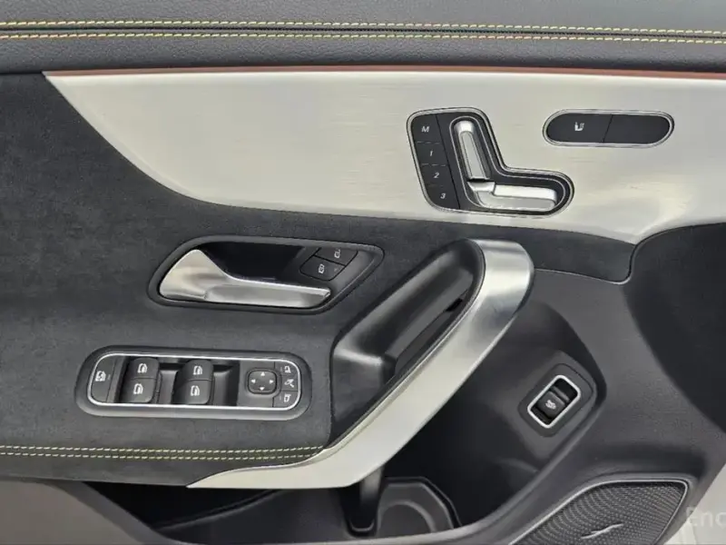 2025 Mercedes-Benz CLA с пробегом 1 358 км