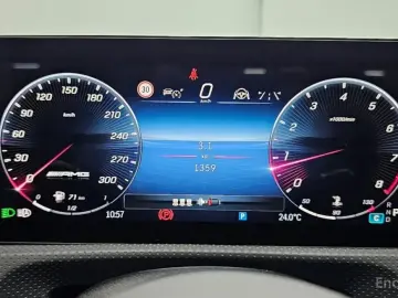 2025 Mercedes-Benz CLA с пробегом 1 358 км