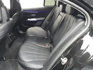 2024 Mercedes-Benz E-Класс с пробегом 46 399 км