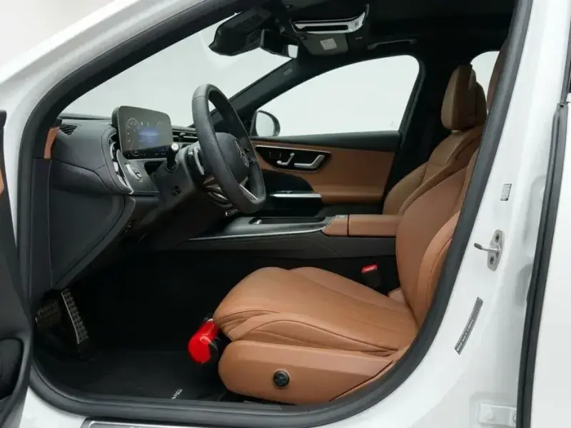 2025 Mercedes-Benz E-Класс с пробегом 20 981 км