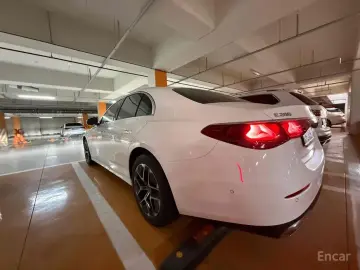 2025 Mercedes-Benz E-Класс с пробегом 657 км