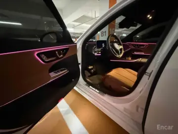 2025 Mercedes-Benz E-Класс с пробегом 657 км