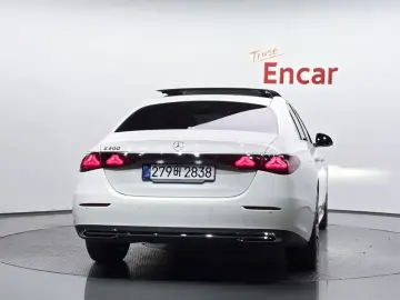 2025 Mercedes-Benz E-Класс с пробегом 20 463 км